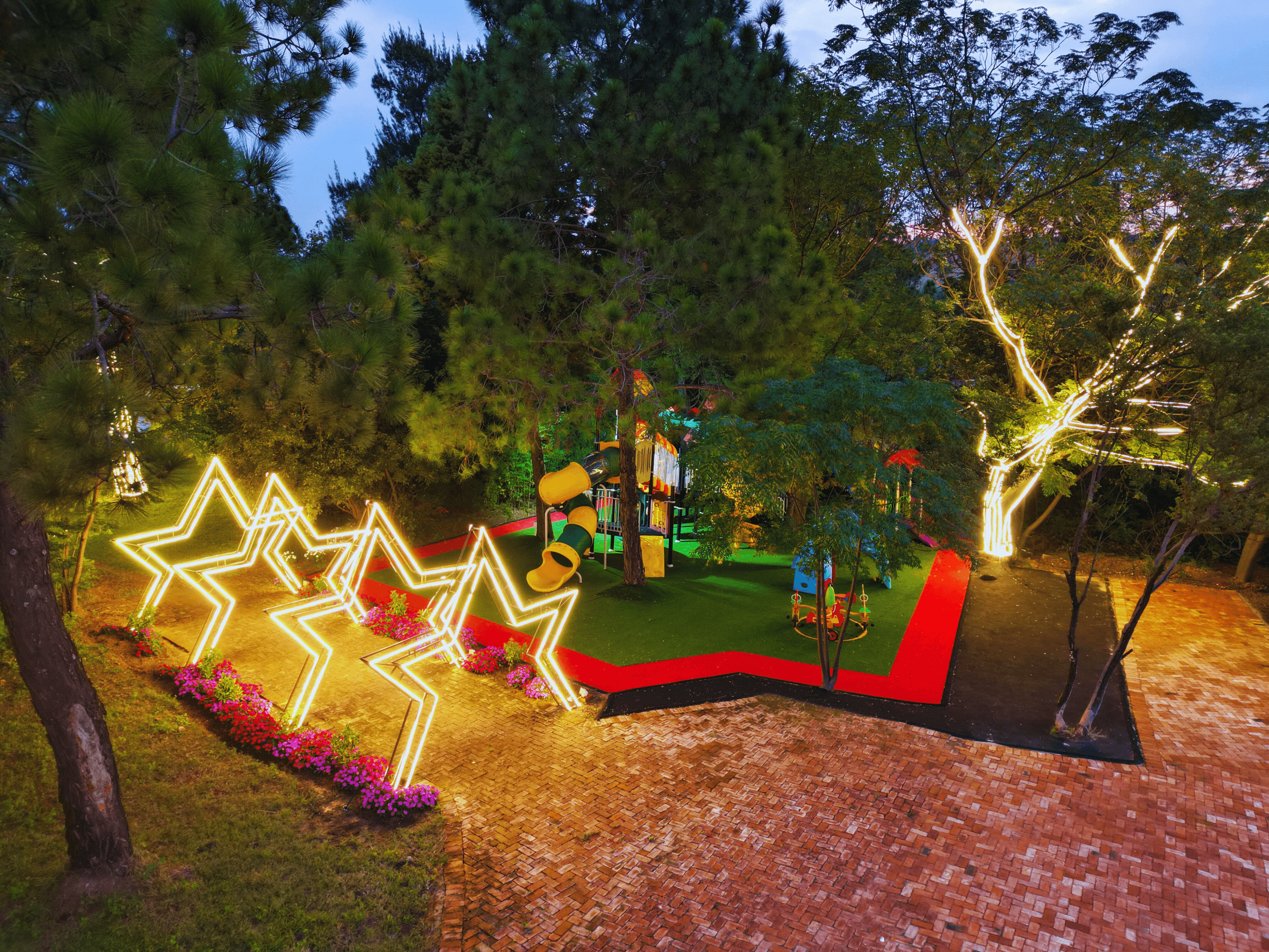 Aerial view of Lora Gardens